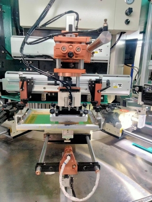 Vierkante flesse meerzijdige UV-schermprinter tot 60pcs / min.