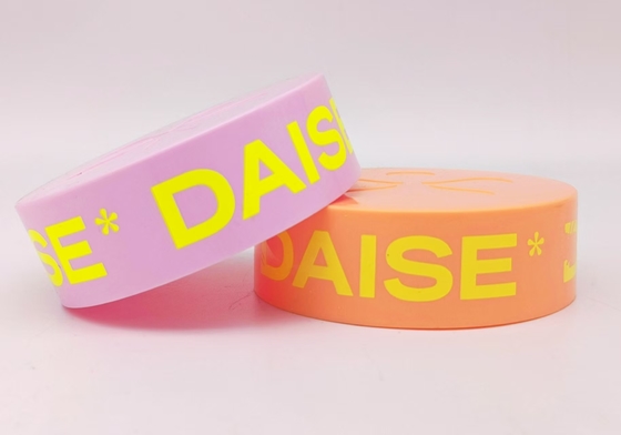 1-kleuren zeefdrukmachine voor ronde doppen in de cosmetica-industrie 3000 stuks/uur.