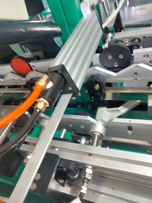 1-8 Kleuren 70 stuks/min Servo-Aangedreven Plastic Flessen UV-Drukker