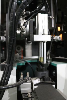 3600pcs/Hr 3 de Drukmachine 250x150mm van het Kleurenscherm voor Schoonheidsmiddelencontainer